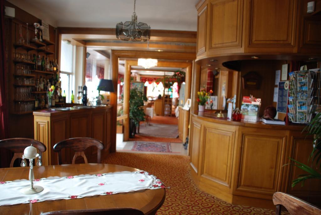 Hotel Restaurant Le Bellevue Montrichard 3 Etoiles モントリシャール エクステリア 写真
